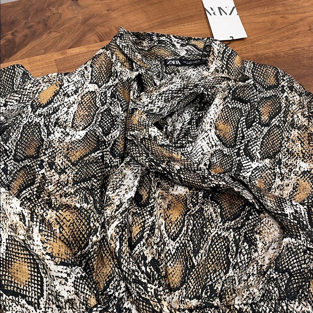 Zara Snake Print long sleeve Midi Dress - Picture 3 of 3